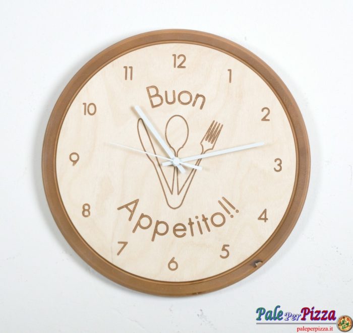 Orologio inciso in legno faggio_buon appetito